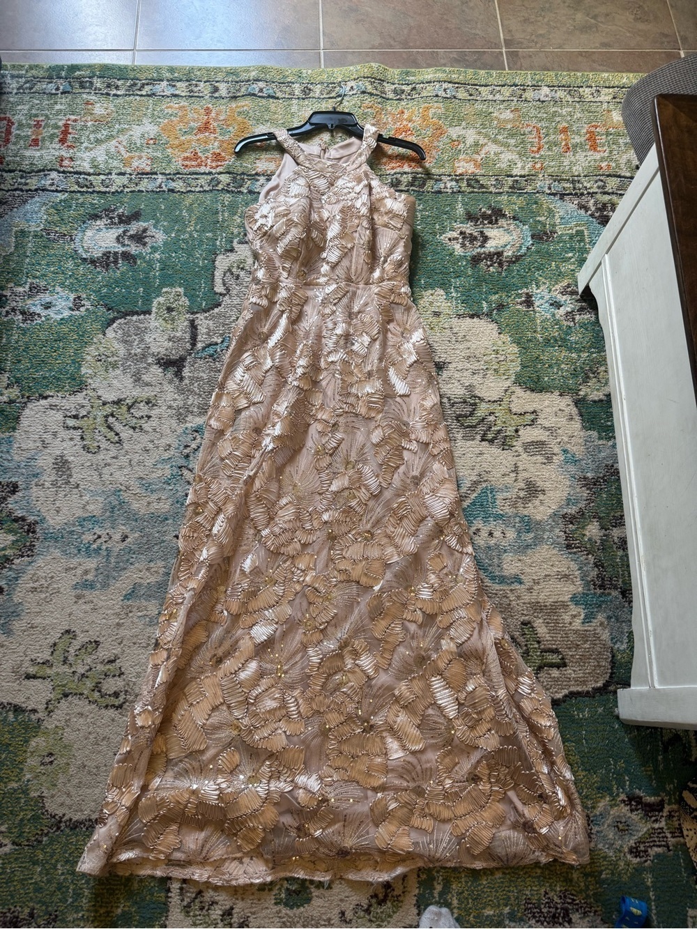 Betsey & Adam Champagne Gold Embellished Sequin Evening Gown Formal Dress Size 8 - Picture 3 of 10